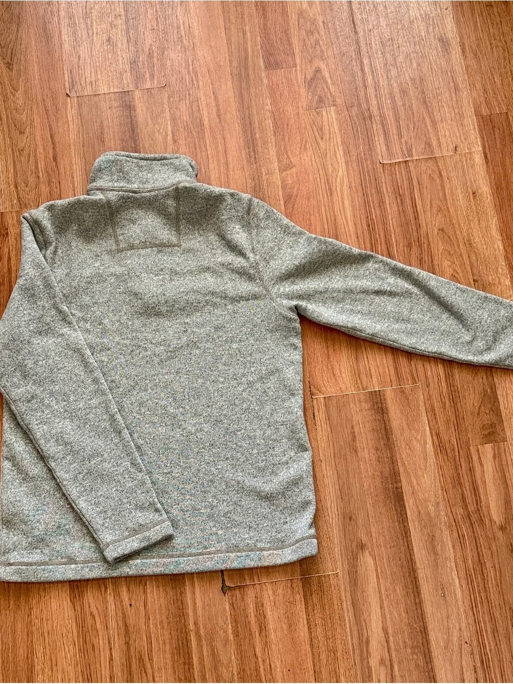 G.H. Bass & Co. Light Gray Quarter-Zip Sweater